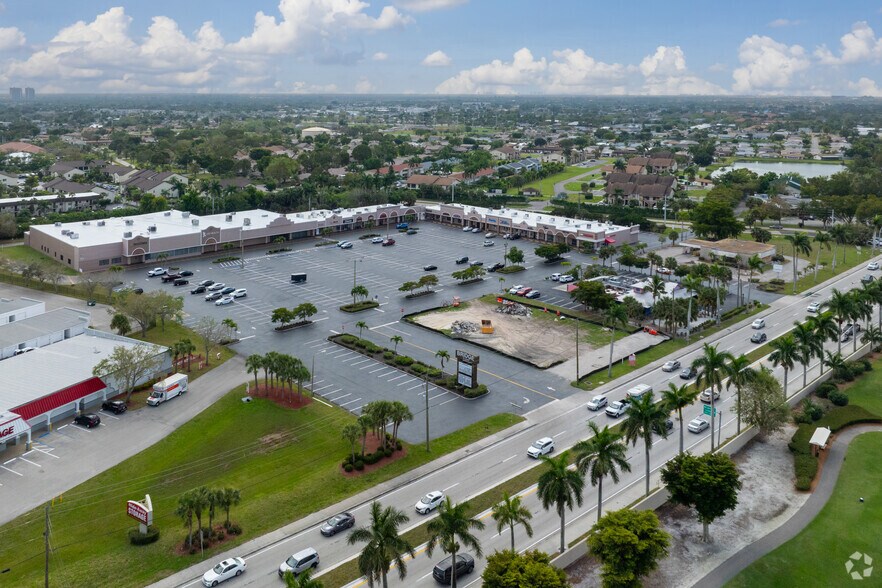 Primary Photo Of 12901 Mcgregor Blvd, Fort Myers Unknown For Lease
