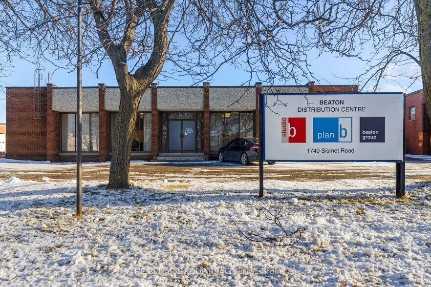 Primary Photo Of 1740 Sismet Rd, Mississauga Manufacturing For Sale