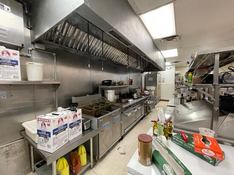 More Photos Of 1924 E Carson St, Pittsburgh Restaurant For Sale