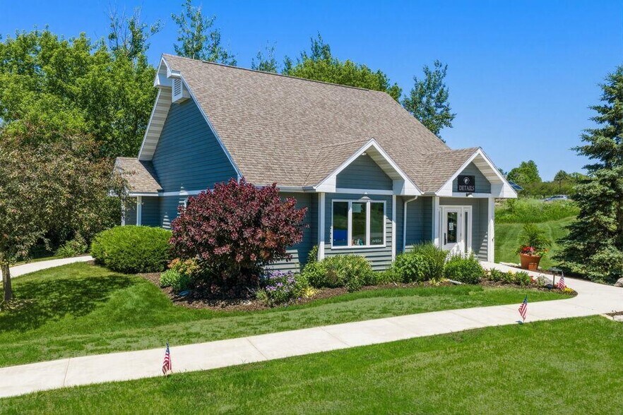 More Photos Of 7828 Highway 42, Egg Harbor Storefront For Sale