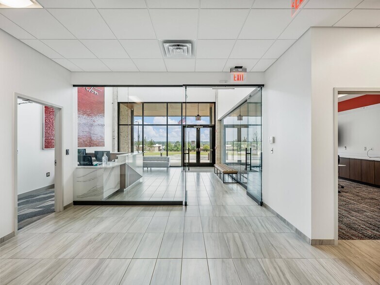 More Photos Of 100 Highpoint Park Way, Braselton Office For Lease