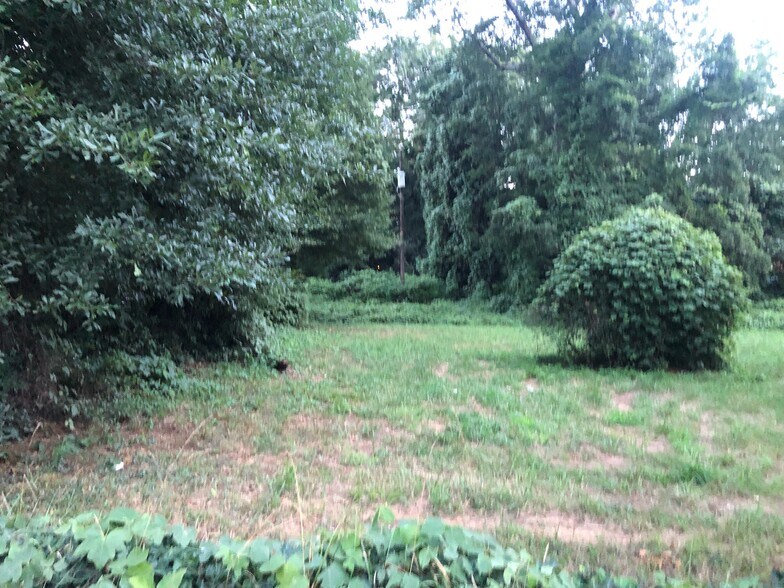 More Photos Of 907 W Whitner S W Whitner, Anderson Land For Sale