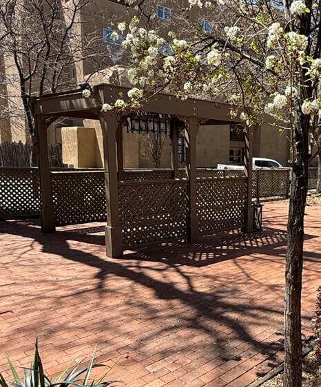 More Photos Of 223 & 225 Johnson St., Santa Fe Restaurant For Sale