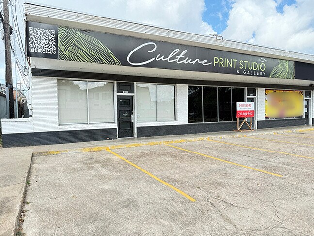 More Photos Of 3800 S Shepherd Dr, Houston Unknown For Lease