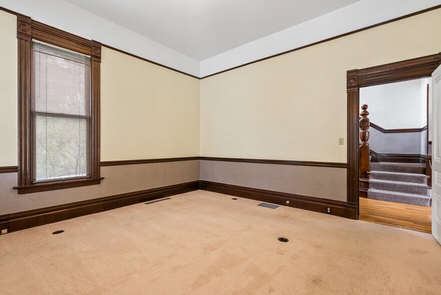 More Photos Of 603 Mission St, Santa Cruz Office For Sale