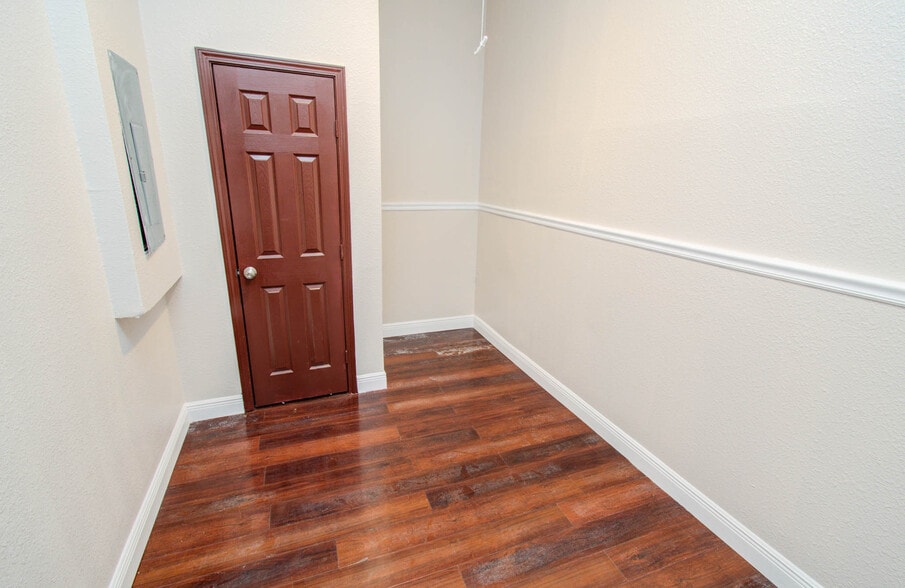 More Photos Of 11411 Homestead Rd, Houston Religious Facility For Sale