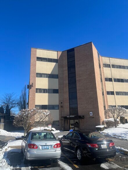 More Photos Of 1524 Atwood Ave, Johnston Medical For Sale