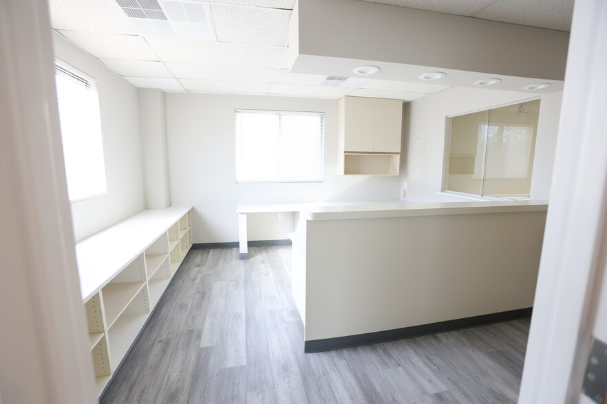 More Photos Of 180 White Rd, Little Silver Medical For Lease