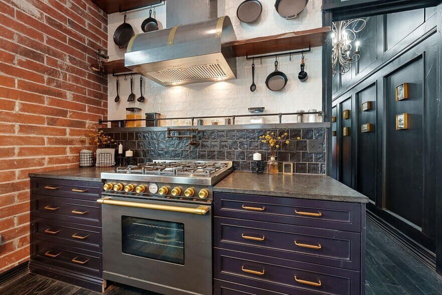 More Photos Of 43 W Markison Ave, Columbus Apartments For Sale