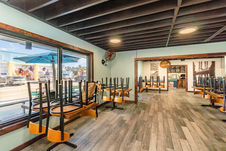 More Photos Of 80 Old San Carlos Blvd, Fort Myers Beach Restaurant For Sale