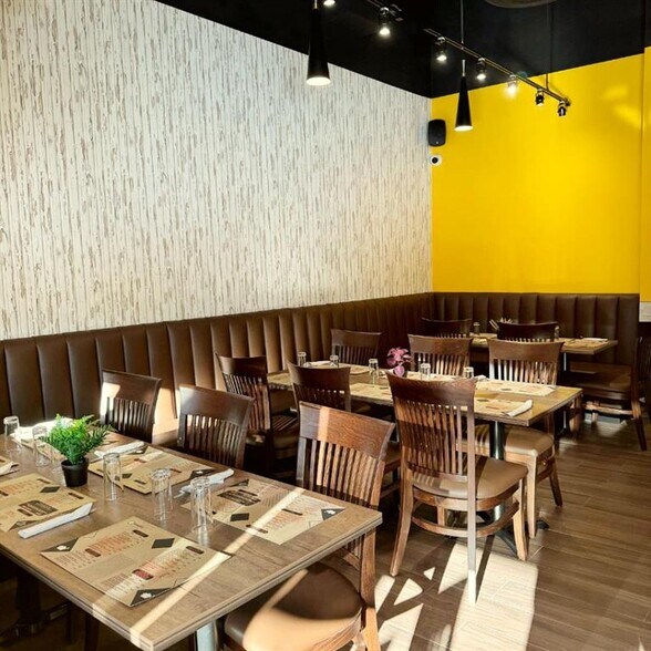 More Photos Of 11808 24 St SW, Calgary Storefront Retail Office For Lease