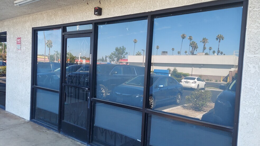 More Photos Of 13100 Magnolia Ave, Corona Storefront Retail Office For Lease