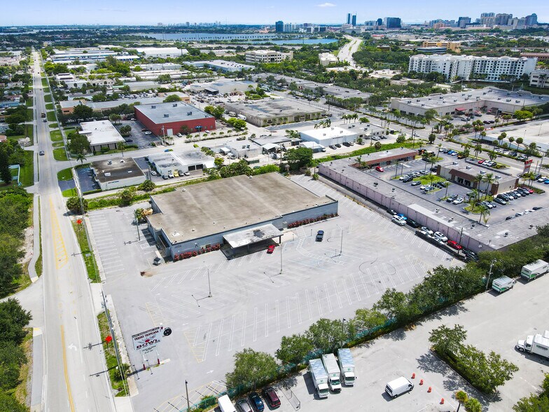 More Photos Of 2500 N Florida Mango Rd, West Palm Beach Freestanding For Sale