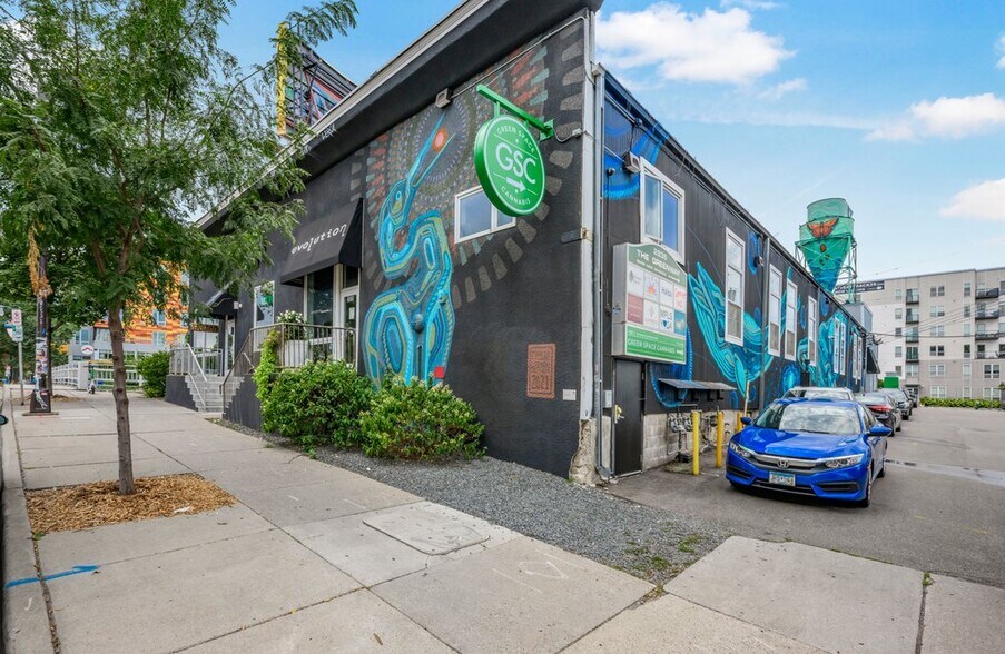 More Photos Of 2836 Lyndale Ave S, Minneapolis Office For Lease