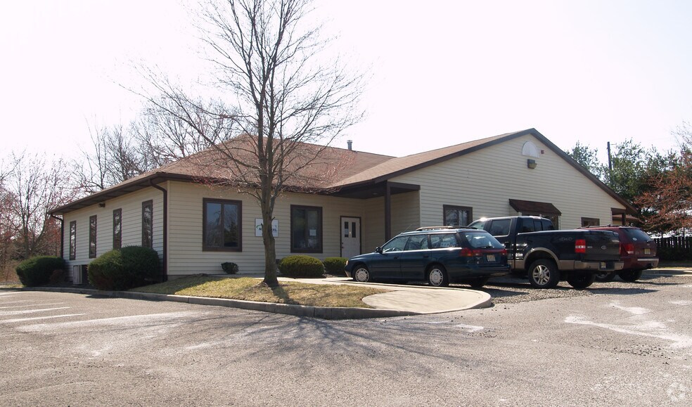 Primary Photo Of 105 Evesboro Medford Rd, Marlton Office For Lease