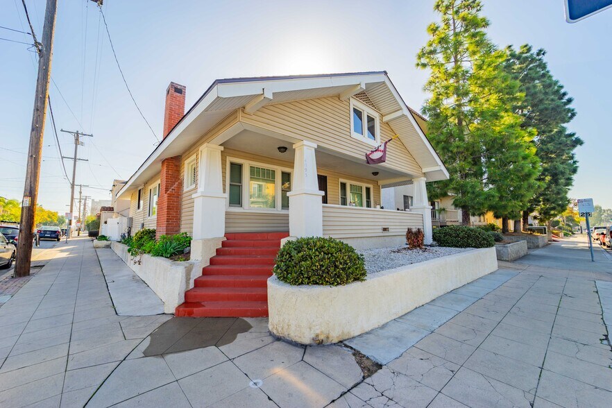 More Photos Of 4095 Front St, San Diego Apartments For Sale