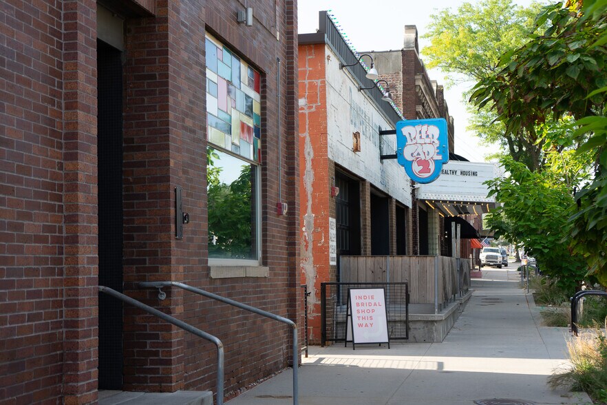 More Photos Of 1419 S 13th St, Omaha Storefront Retail Office For Lease