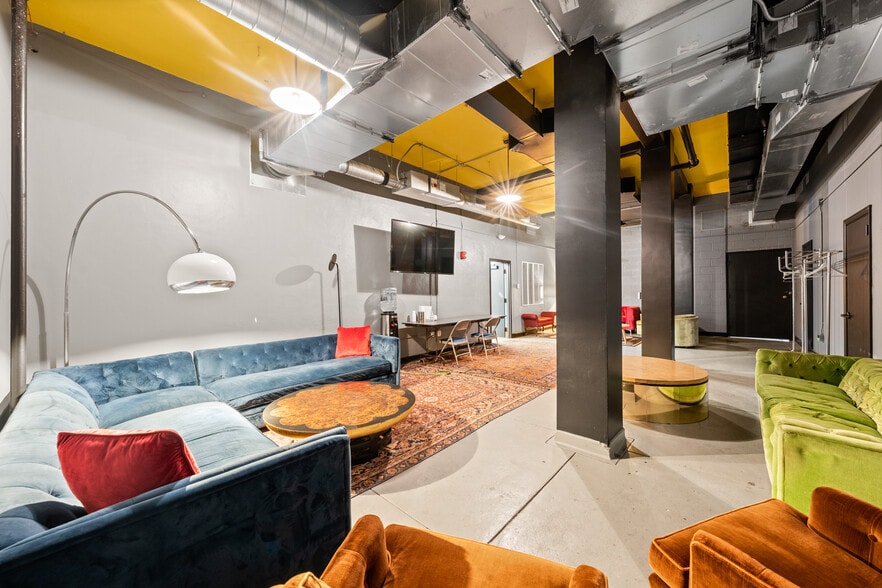 More Photos Of 3615 Euclid Ave, Cleveland Theater Concert Hall For Sale