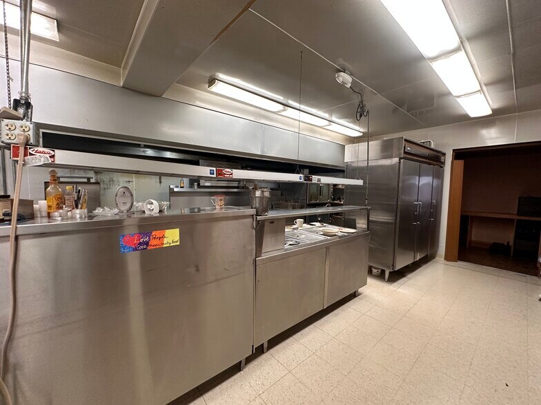 More Photos Of 807 Susie St, Diamondville Specialty For Sale