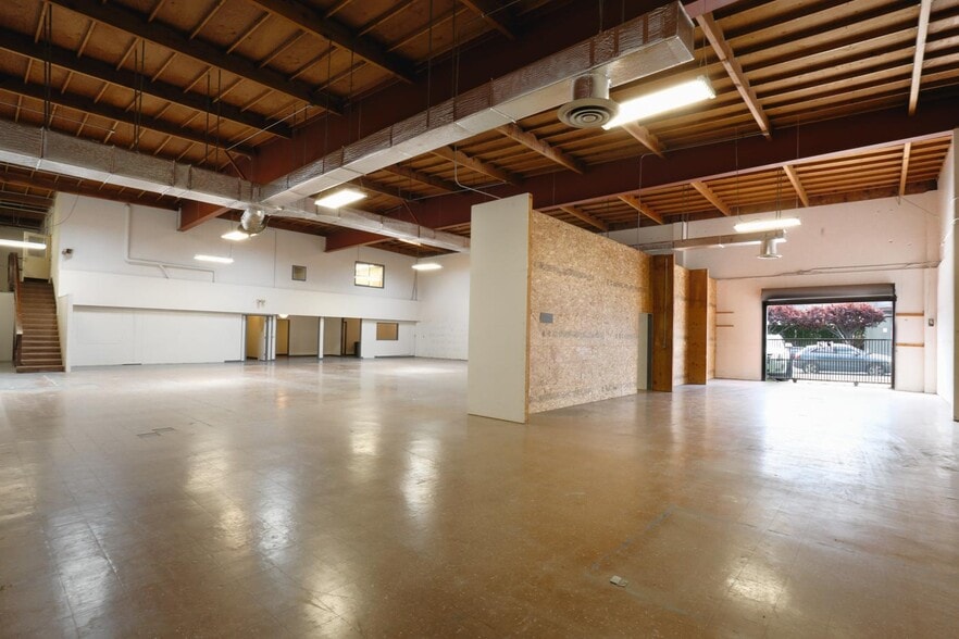 More Photos Of 3050 23rd St, San Francisco Warehouse For Lease