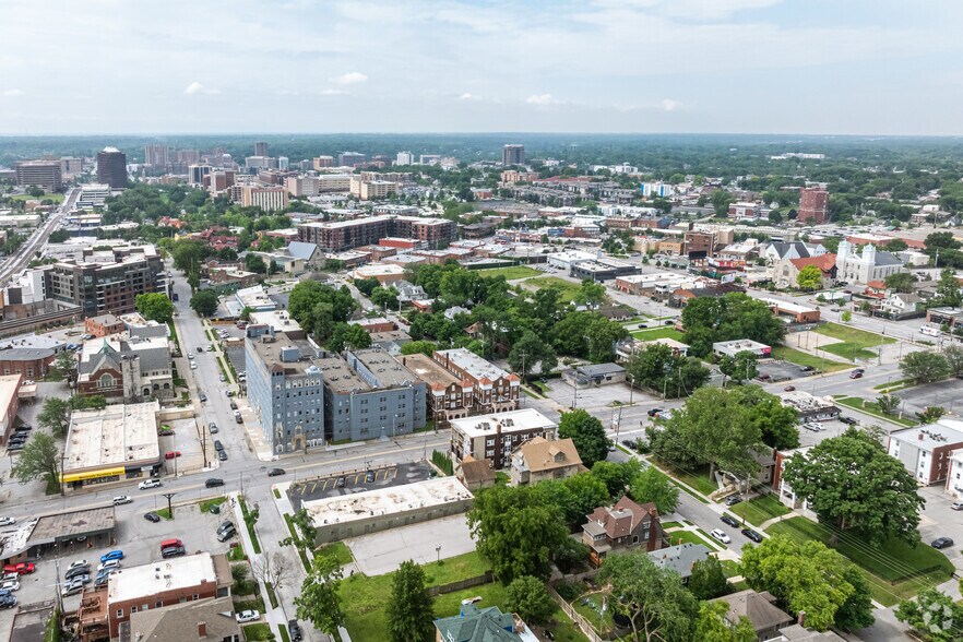 More Photos Of , Kansas City Multifamily For Sale
