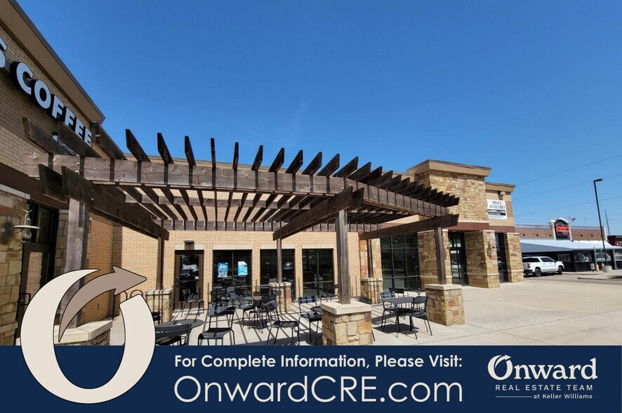 More Photos Of 2609 S Jack Kultgen Expy, Waco Restaurant For Sale