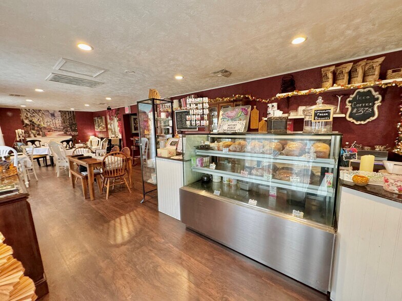 More Photos Of 2275 Old Pleasanton Rd, San Antonio General Retail For Sale