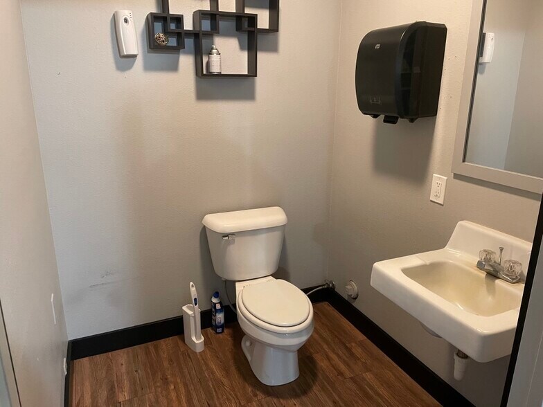 More Photos Of 9809 Valley Grove Dr, Lolo Freestanding For Sale