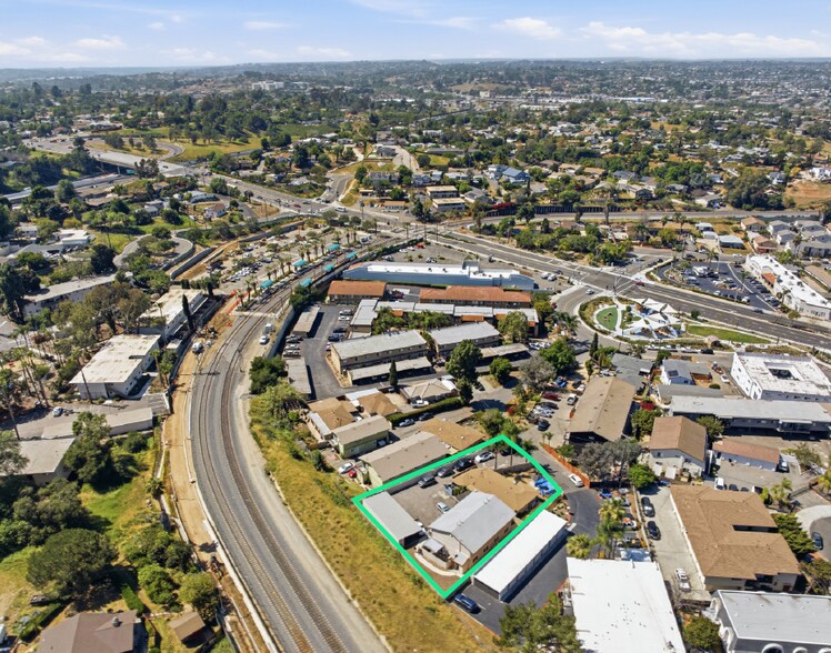 More Photos Of 836 Sinkler Way, Vista Apartments For Sale