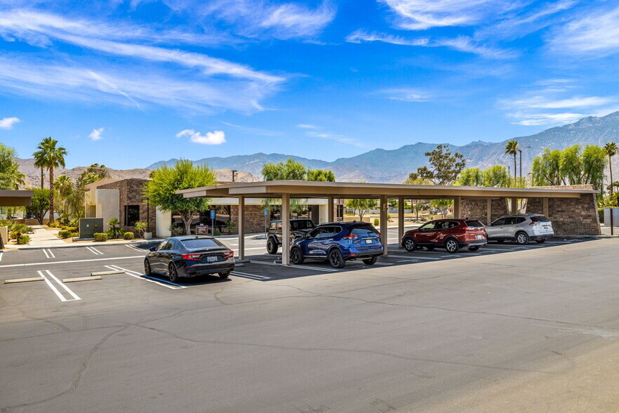 More Photos Of 550 S Paseo Dorotea, Palm Springs Medical For Sale
