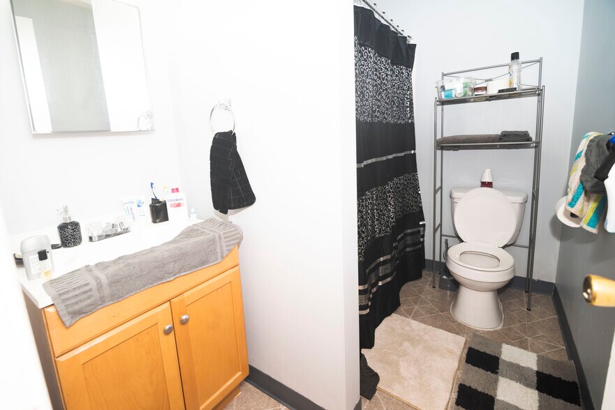 More Photos Of 600 South Ave, Syracuse Apartments For Sale