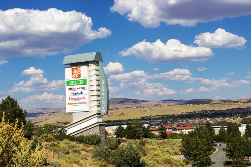 More Photos Of 125-175 Disc Dr, Sparks Unknown For Lease