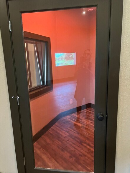 More Photos Of 10910 Ruden Rd, North Fort Myers Specialty For Sale