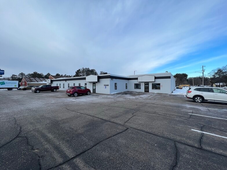 More Photos Of 13460 NE Highway 65, Ham Lake Manufacturing For Lease