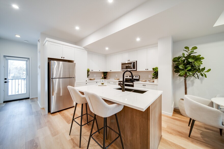 More Photos Of 11121 62 STREET, Edmonton Multifamily For Sale