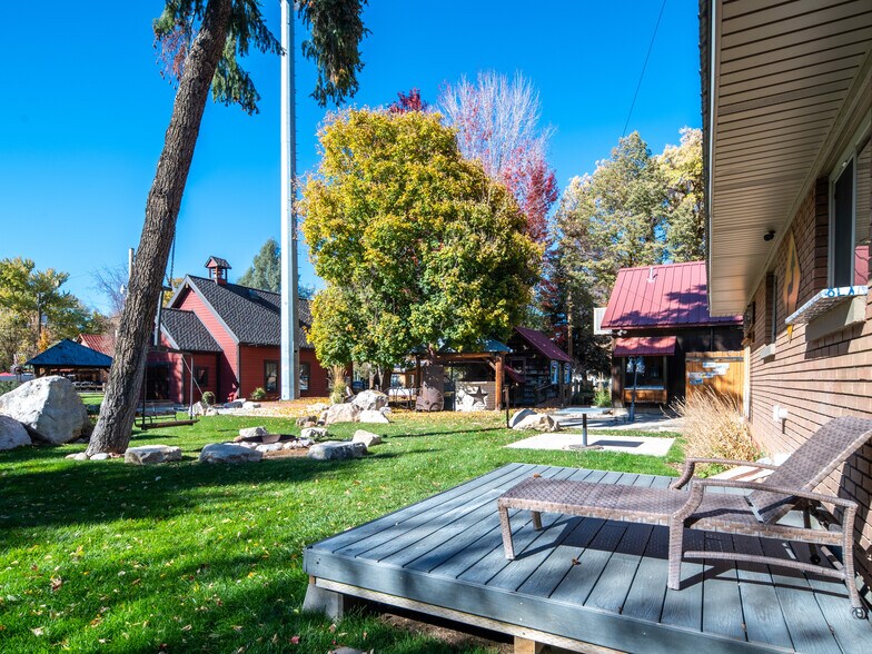 More Photos Of 237 S 7400 E, Huntsville Freestanding For Sale