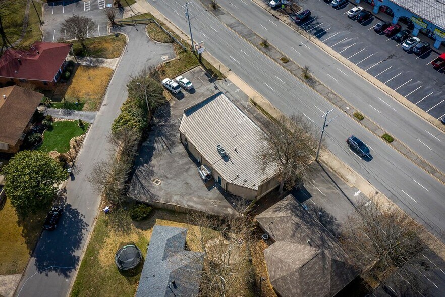 More Photos Of 1425 S University Ave, Little Rock Medical For Lease