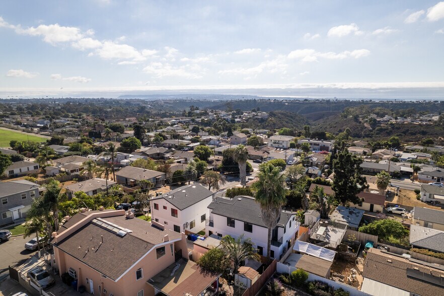 More Photos Of 6728 Thomson Ct, San Diego Apartments For Sale