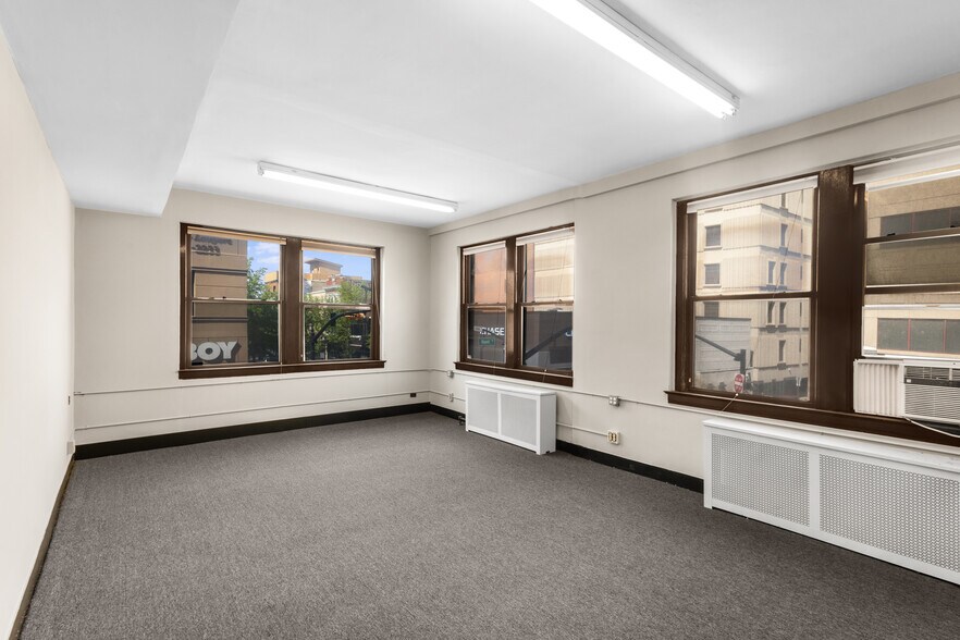 More Photos Of 46 Bayard St, New Brunswick Office For Lease