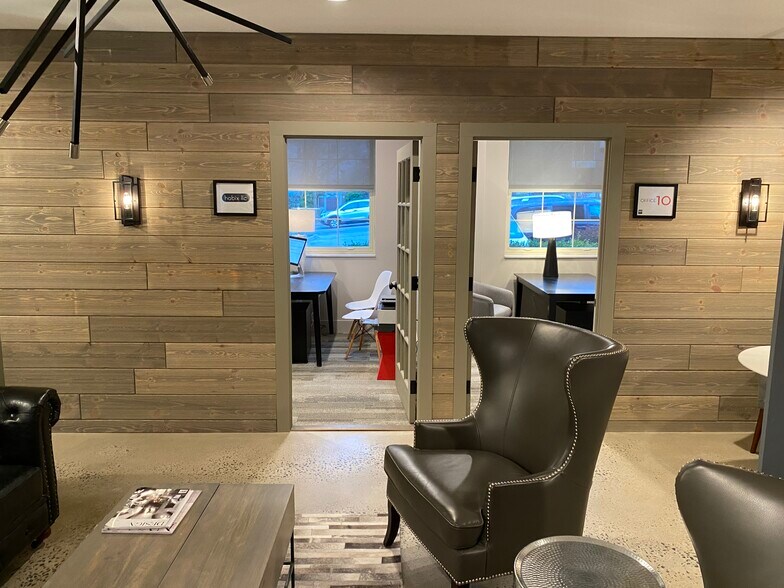 More Photos Of 2 Depot Plz, Bedford Hills Medical For Lease