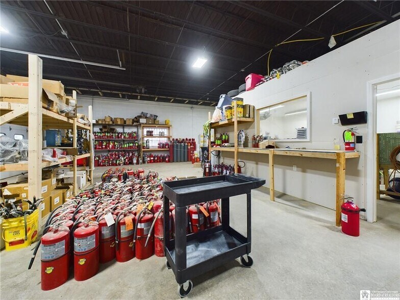 More Photos Of 1621 Washington St, Olean Auto Repair For Sale