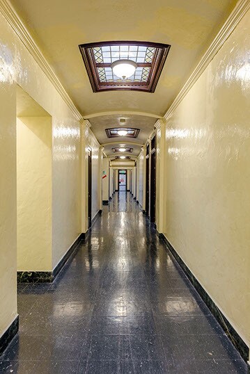 More Photos Of 6646 Hollywood Blvd, Hollywood Storefront Retail Office For Sale