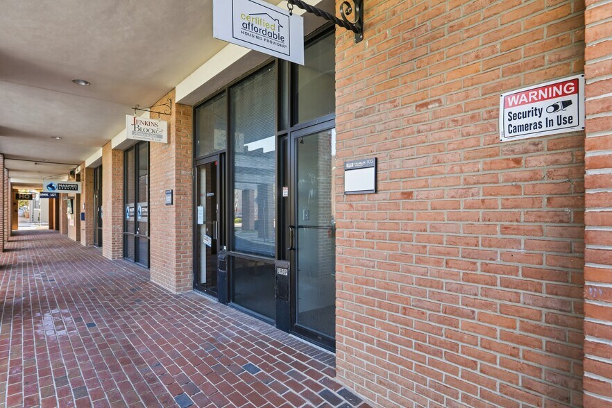 More Photos Of 33 W Franklin St, Hagerstown Loft Creative Space For Lease