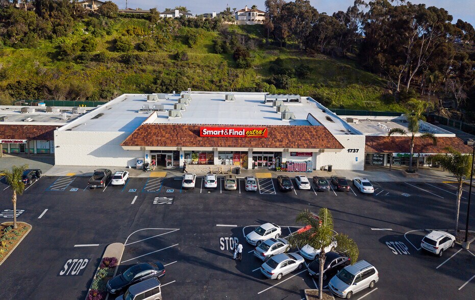 More Photos Of 1715-1779 Oceanside Blvd, Oceanside Unknown For Lease