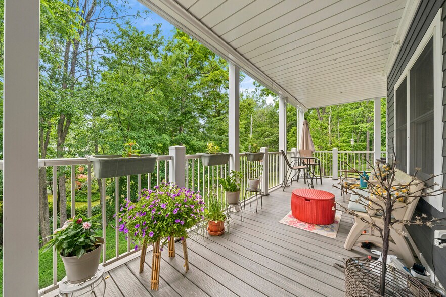More Photos Of 812 Broad St, Milford Apartments For Sale
