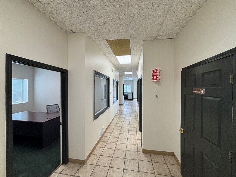 More Photos Of 2415 Ponderosa Dr, Lawrence Warehouse For Lease