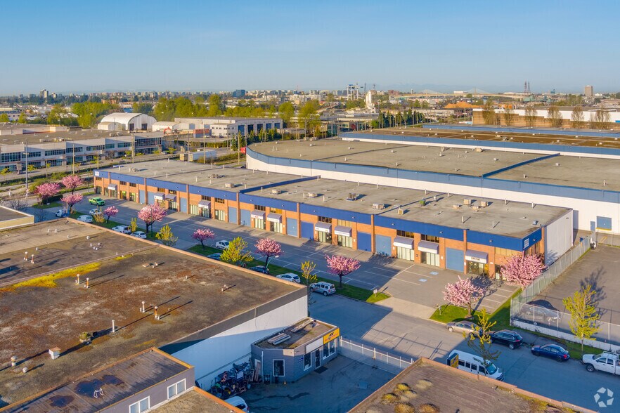 More Photos Of 8385 St George St, Vancouver Flex For Lease