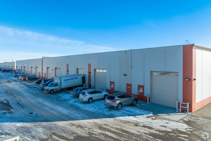More Photos Of 4950 106th Ave SE, Calgary Warehouse For Lease