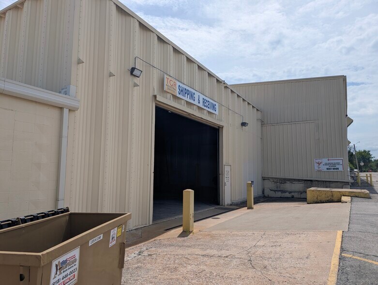 More Photos Of 1023 N Victor Ave, Tulsa Manufacturing For Lease