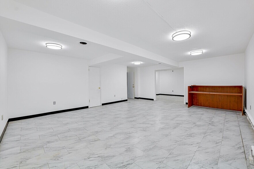 More Photos Of 3500 N Sherman Blvd, Milwaukee Loft Creative Space For Sale